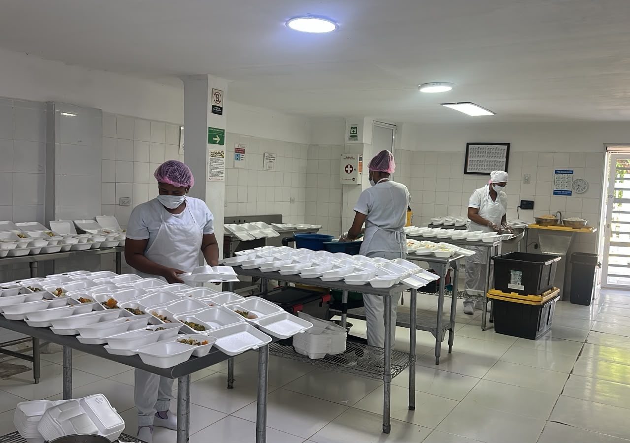 Comidas empacadas listas para entrega